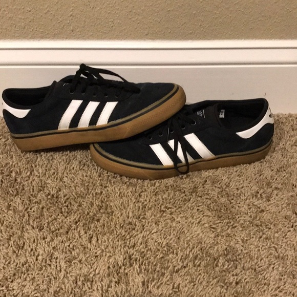black adidas gum bottom